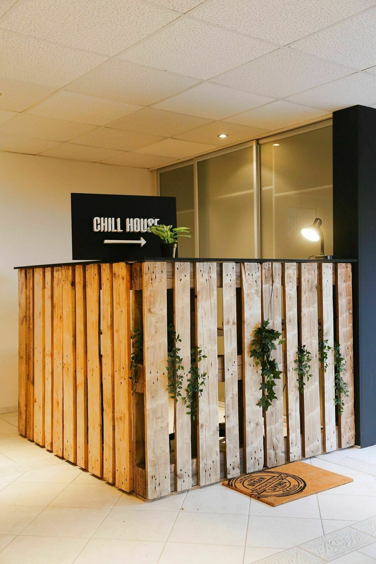 Chill House Hotel Bratislava Luaran gambar